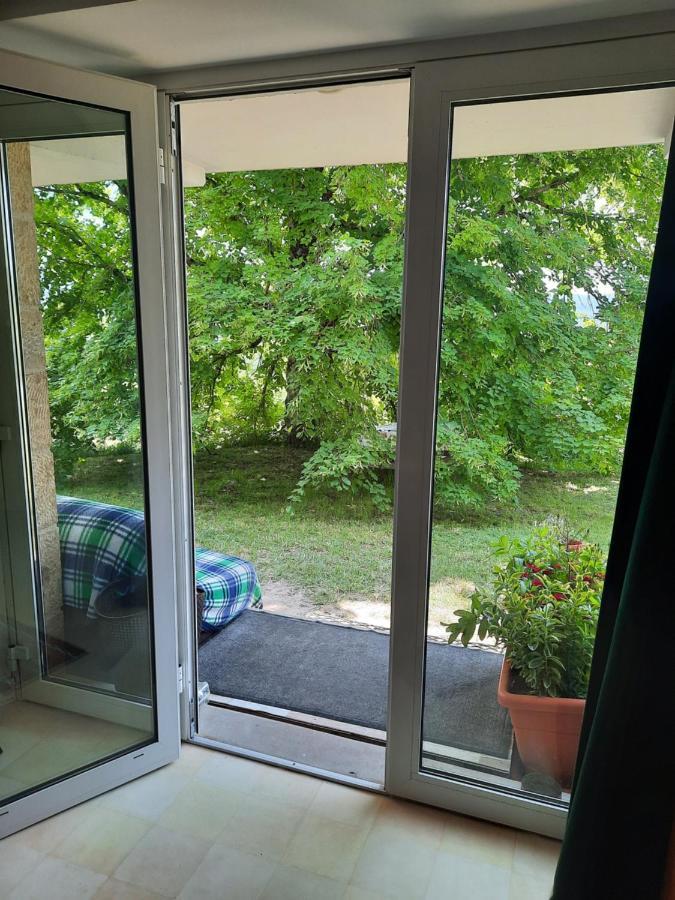 Les Coteaux De Planeze, Chambre Pour 2, 3 Ou Famille Nombreuse 2 Adultes 5 Enfants Et Jeunes Belmont-Bretenoux エクステリア 写真